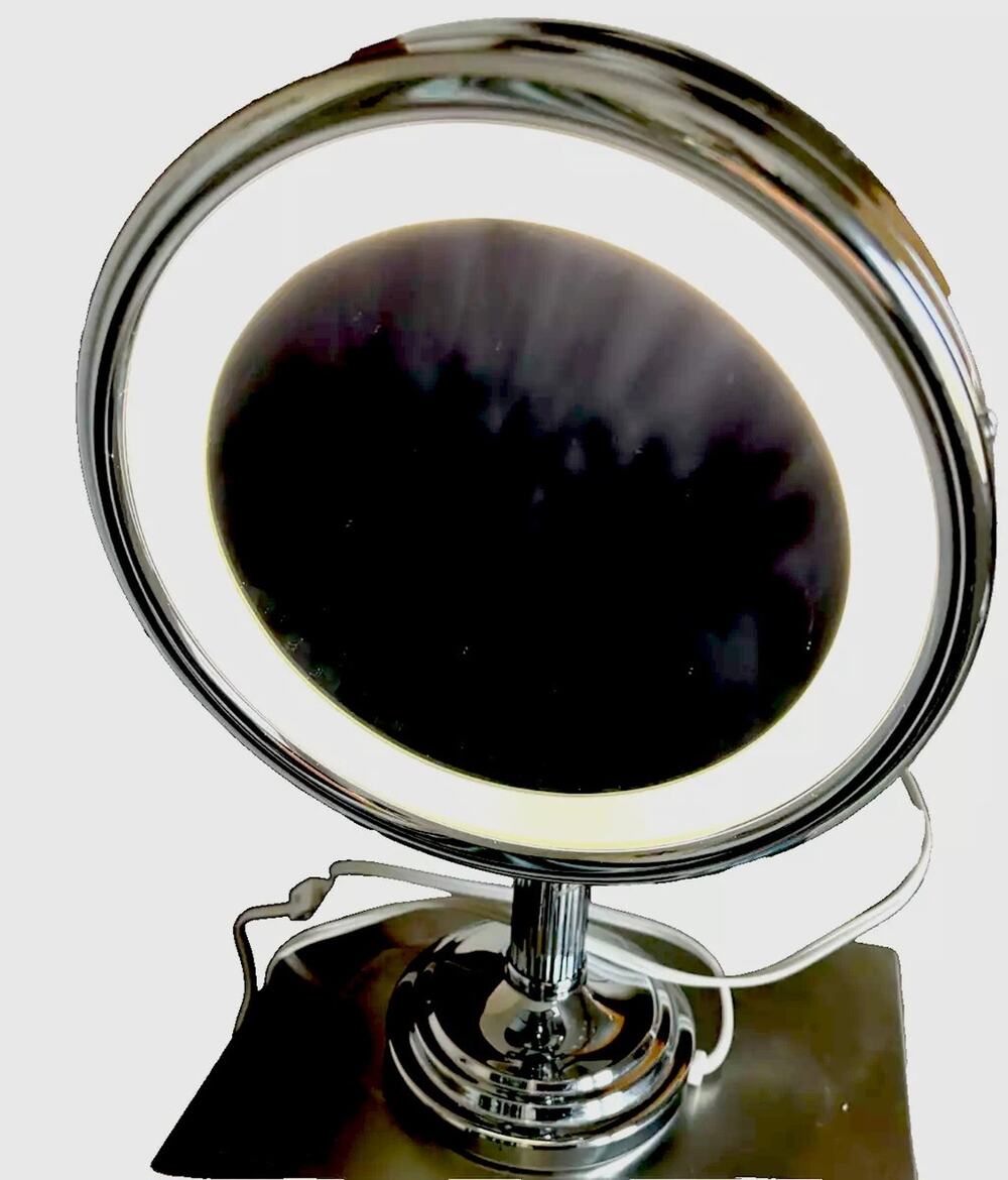 Kimball & Young Polished Nickel Chrome Lighted Adjustable Vanity Mirror Stand